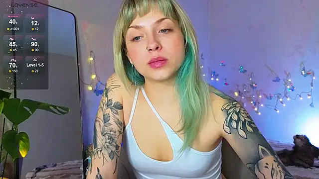 lavenderluxe online show from December 4, 2:41 pm