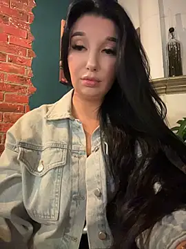 Tisha Busty online show from June 6, 12:00 pm