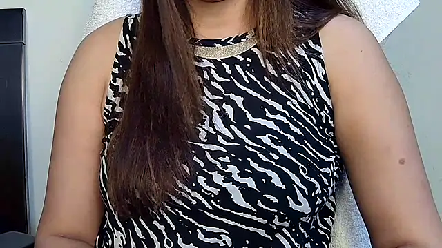 MIss-Naina online show from April 12, 9:45 am