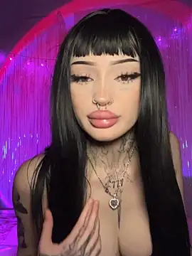 madelinexx online show from November 28, 3:04 pm