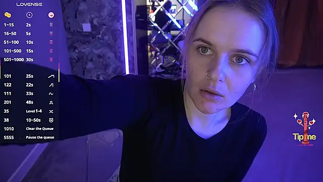 MaribelRiverr  online show from November 1, 6:50 am