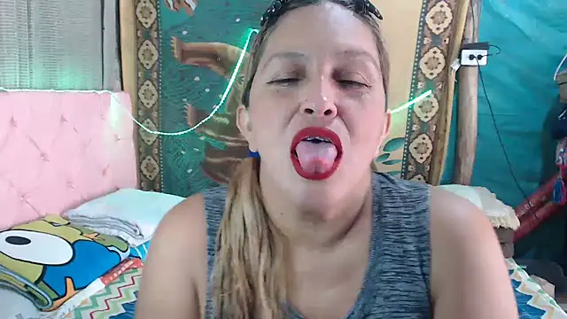 mom son dirty online show from November 5, 2:22 pm