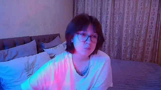 Rudy 02 online show from February 15, 1:41 am