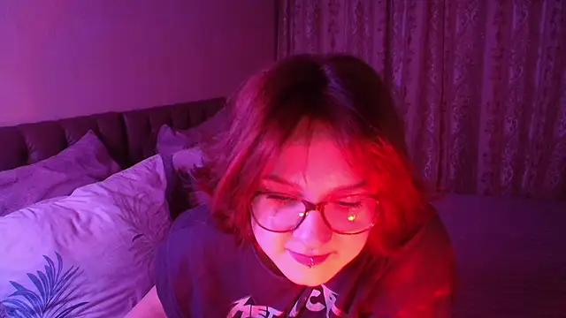 Rudy 02 online show from February 13, 1:29 am