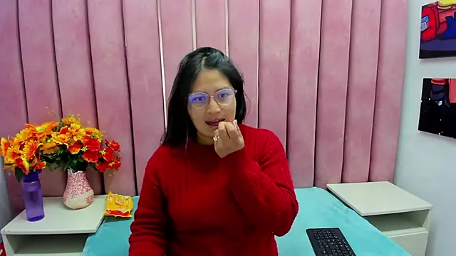 Snapshot of Miaa_Smiith_ chatting on October 2, 3:11 am Miaa Smiith online show from October 2, 3:11 am