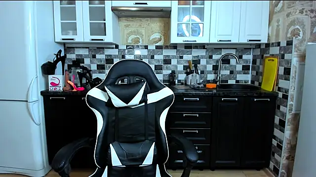 Jimmy Bearn online show from March 2, 7:20 pm