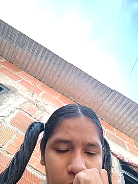 Little Pau Dirty online show from October 31, 1:48 pm