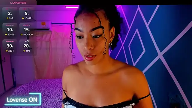 Snapshot of sasha_fox00 chatting on September 11, 4:57 am sasha fox00 online show from September 11, 4:57 am