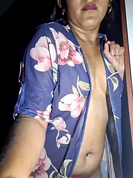 yarely9 online show from March 23, 5:24 am