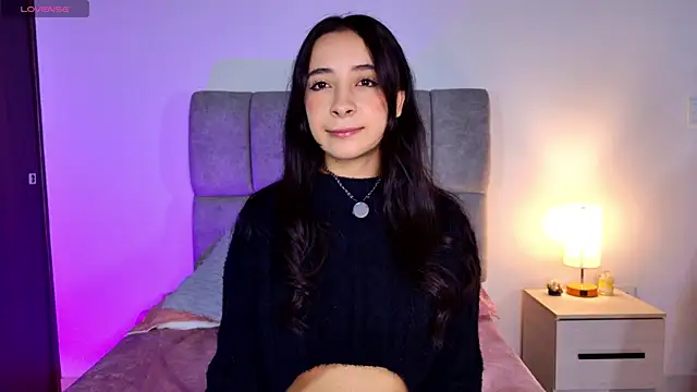 melanie hills online show from July 14, 11:59 am