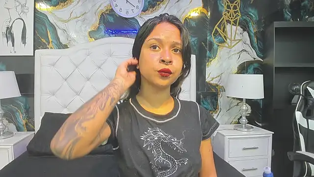 rave connor online show from February 7, 7:07 pm