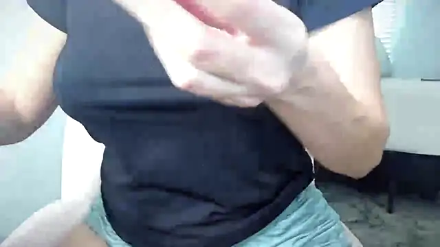 Snapshot of bigb00tyjudyyX chatting on October 9, 7:29 pm bigb00tyjudyyX online show from October 9, 7:29 pm