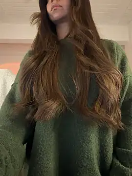 aly golden  online show from April 14, 2:33 am