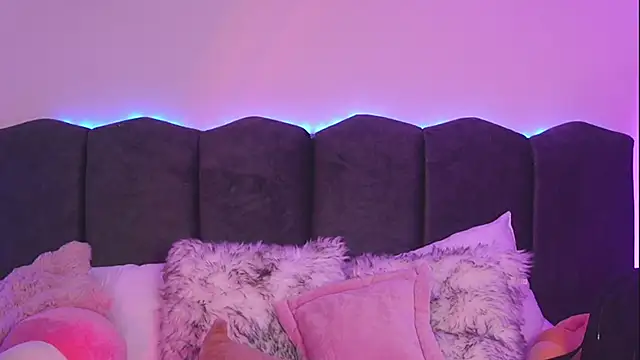 Lilou albrecht online show from February 28, 12:26 pm