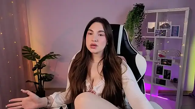 MelissaLovely  online show from November 21, 9:55 am