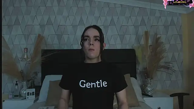 JustinePerry online show from February 18, 4:11 am