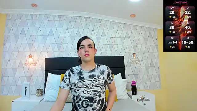 JustinePerry online show from October 17, 3:43 am