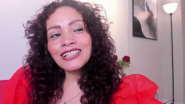 Kasandra Gomez online show from June 3, 2:33 pm
