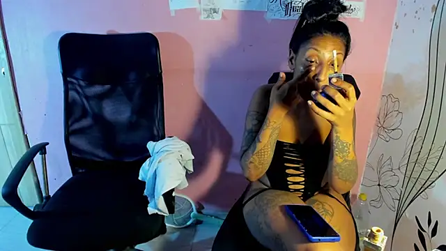hot ebanospicy online show from May 12, 1:47 am
