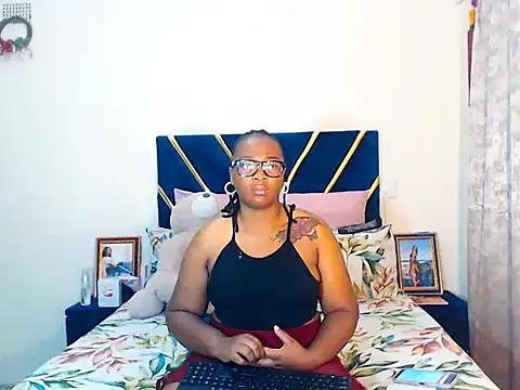 veronica1xxx online show from February 25, 12:42 am