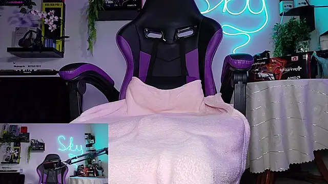 VenomVixen online show from April 6, 6:53 pm