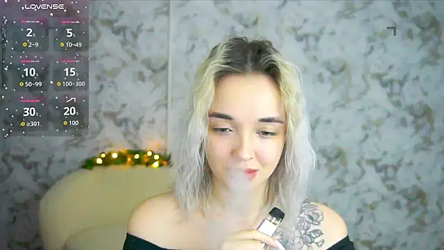 Ashley S online show from March 18, 11:21 pm