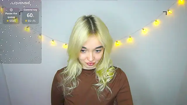 Ashley S online show from November 14, 11:27 pm