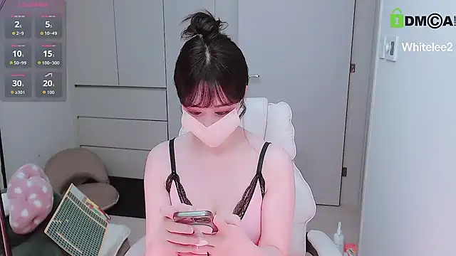 whitelee2 online show from December 20, 1:26 pm