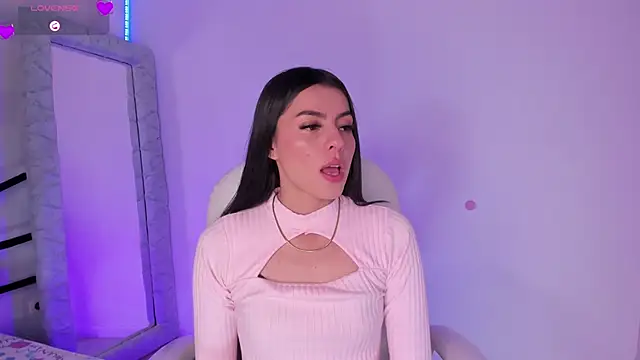 nattaly adams online show from September 18, 12:31 am