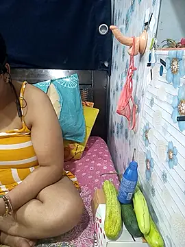 tina8th online show from April 9, 4:12 pm