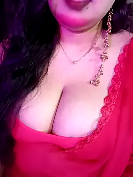 Suhanakhan00 online show from February 28, 6:24 am