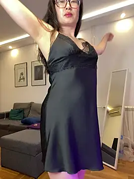 alana liam online show from January 7, 7:28 pm