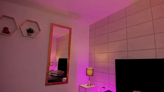 Christine Laam online show from February 23, 12:04 pm