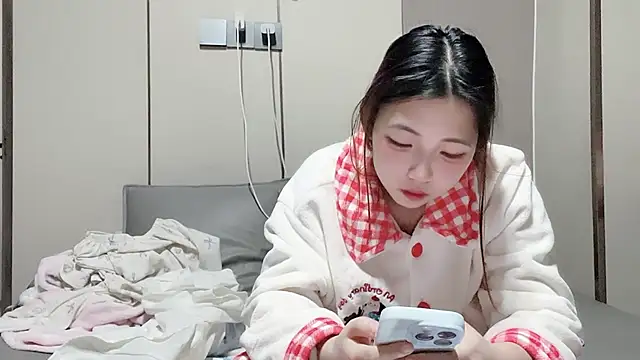 MM YY SS online show from November 14, 2:17 pm