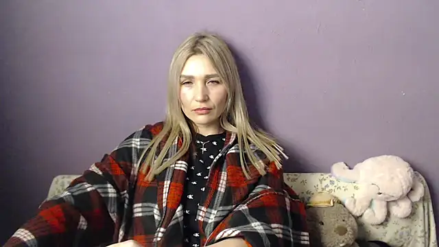  sexy lady online show from December 20, 5:06 pm