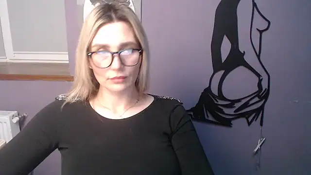  sexy lady online show from February 26, 3:11 pm