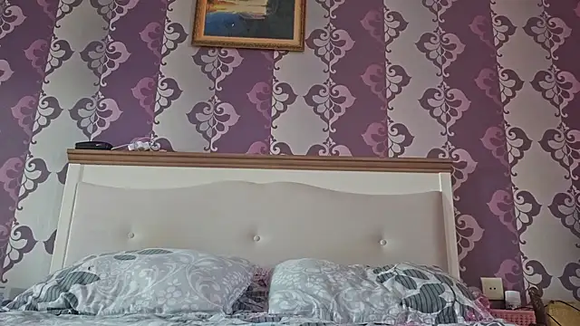 Snapshot of AlejandraDelaney chatting on September 25, 1:10 pm AlejandraDelaney online show from September 25, 1:10 pm