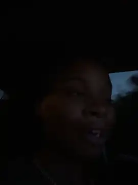 Snapshot of miamiworld chatting on September 12, 11:45 pm miamiworld online show from September 12, 11:45 pm