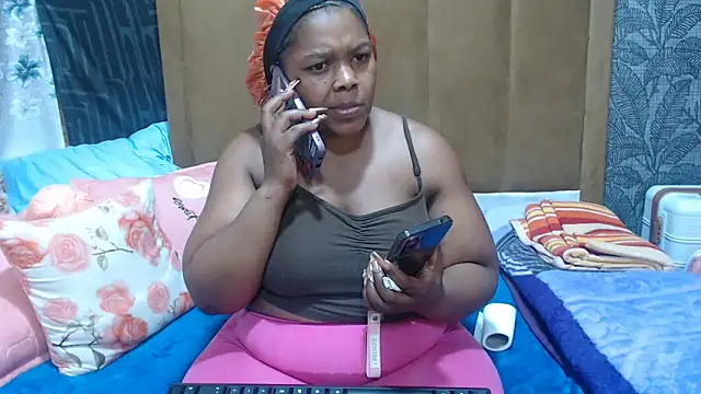 BigbootyNickyx online show from April 11, 7:39 pm