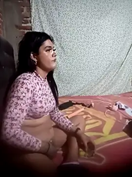 yovana13 online show from October 26, 12:11 pm