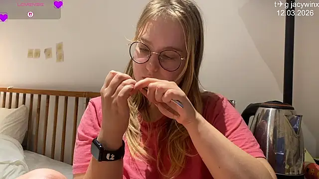 JacyWinslat online show from March 12, 6:43 pm