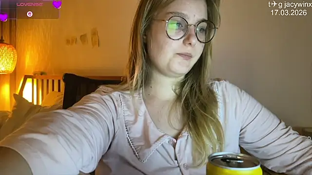 JacyWinslat online show from March 16, 9:19 pm