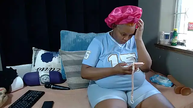 Sugarbabe242 online show from November 8, 5:23 am