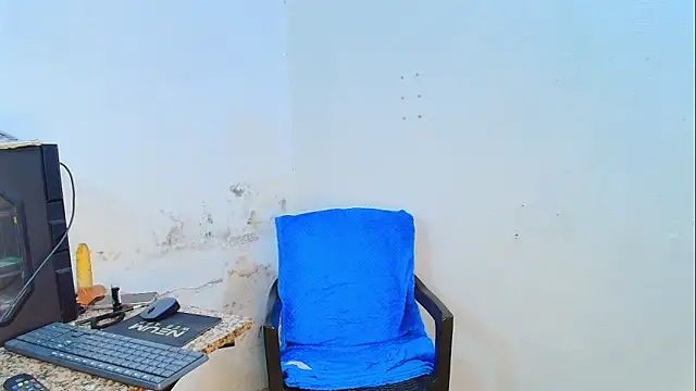 Oh Tique online show from April 12, 7:49 pm