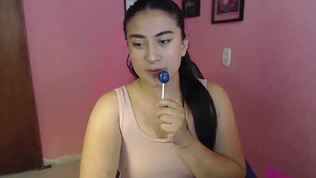 bunnyemilyrose36 online show from October 23, 2:45 pm