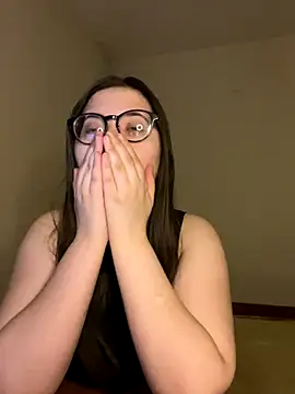 Prudie Gabriella online show from November 17, 8:42 pm