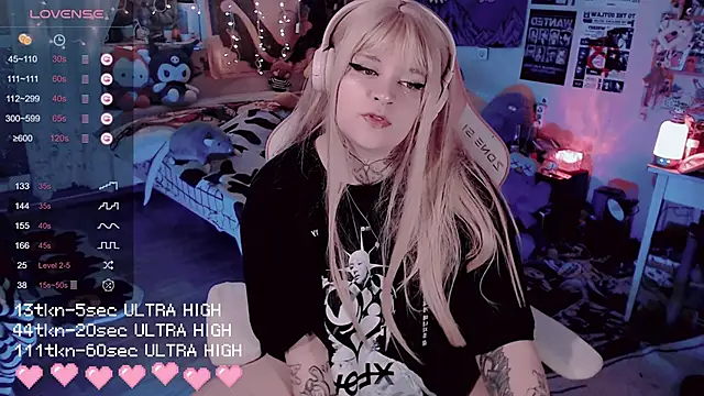 noori  hope online show from November 19, 8:42 pm