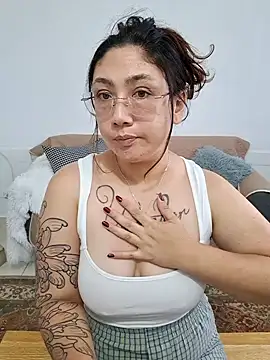 Mia Ruiz online show from September 28, 8:58 pm