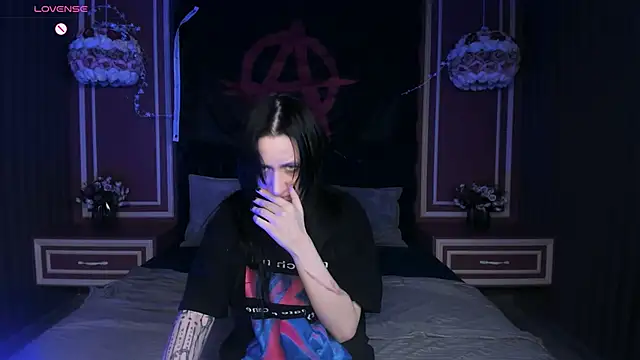 Medusa  Gorgona online show from January 18, 8:49 pm