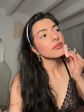 Chrishell  online show from March 10, 5:00 am